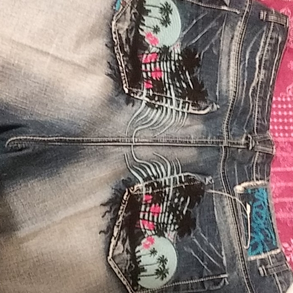 Men's shorts - Picture 7 of 7